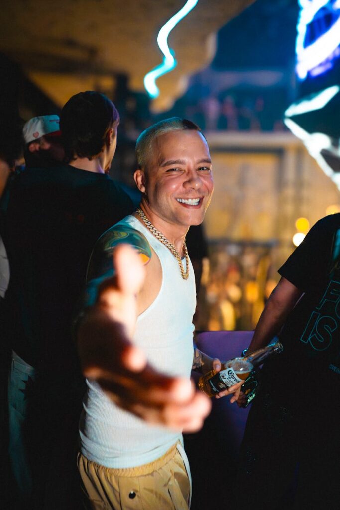 digital nomads in medellin dancing